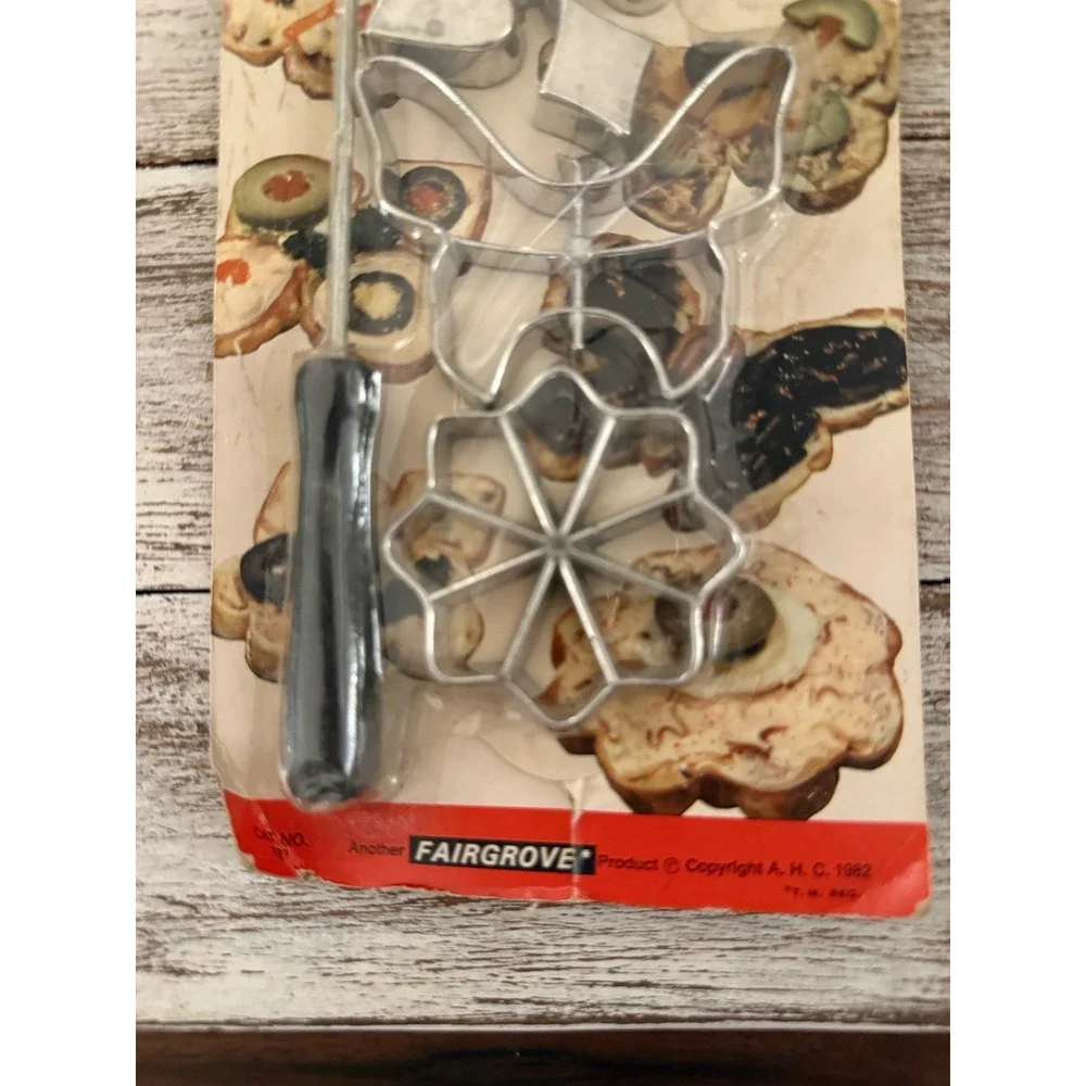 Fairgrove Patty Shell Set Rosette No.187 Party‎ Pastries Tarts Vintage 1982 NEW!
